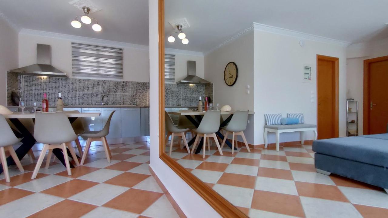 Blue Lagoon Luxury Apartment B2 Argostóli Extérieur photo